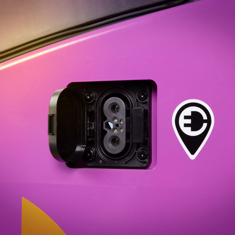 Carretilla elevadora eléctrica – CBH 3.0 | Mástil 4800 mm | AntOn by Jungheinrich